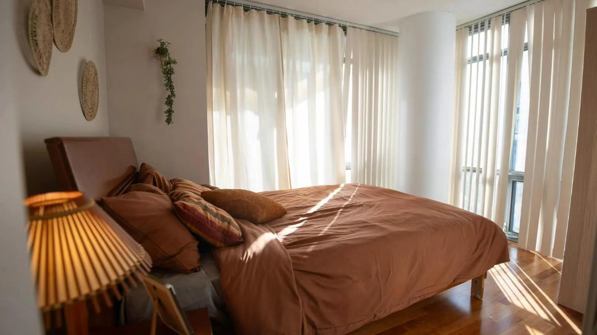 Cozy Suite In Heart Of Downtown Toronto G3