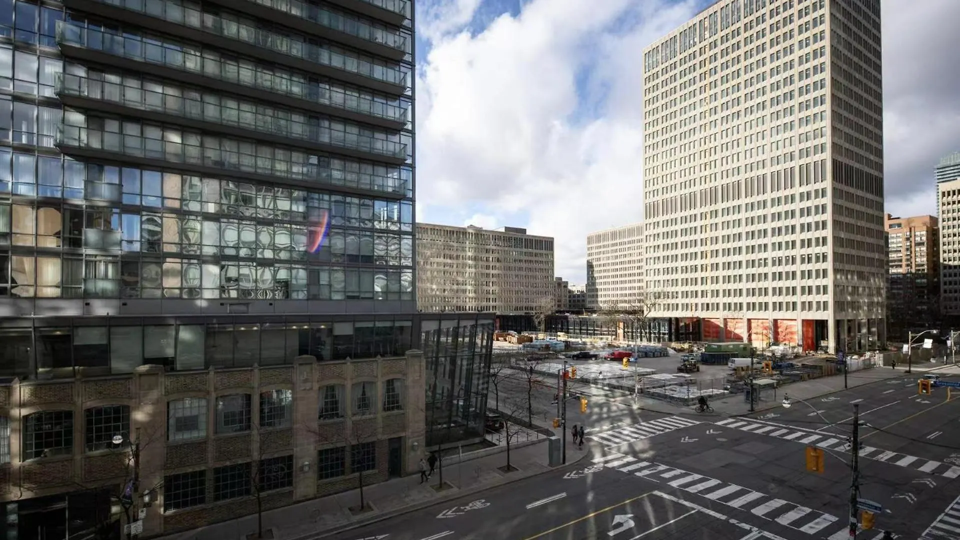Cozy Suite In Heart Of Downtown Toronto G3 0*,  Canada